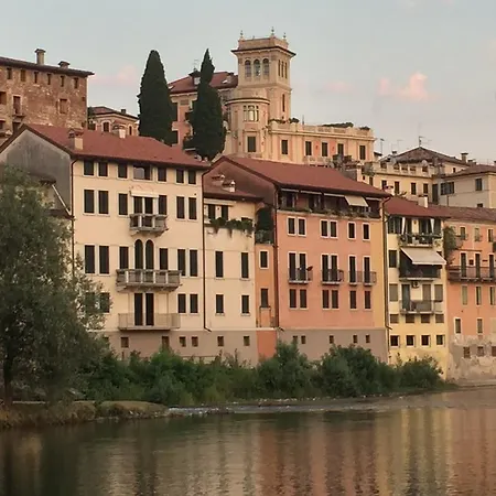 Rosarancio 3* Μπασάνο Ντελ Γκράπα