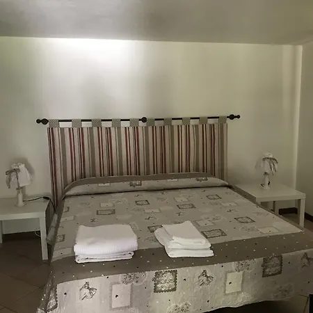 洛斯阿兰希住宿加早餐旅馆 3* 巴萨诺－德尔格拉帕