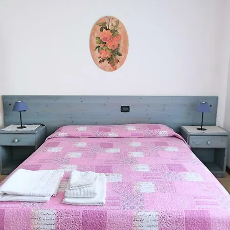 洛斯阿兰希住宿加早餐旅馆 3* 巴萨诺－德尔格拉帕