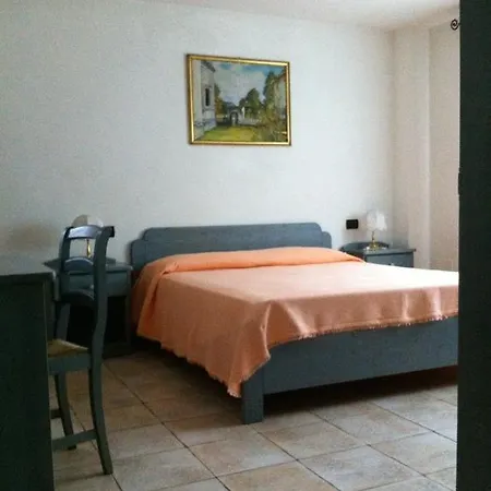 Rosarancio B&B 바사노델그라파